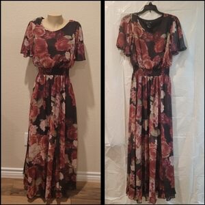 Elegant Floral Maxi Dress in Black and Red